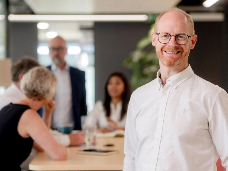CapEQ adviser giving a founder a clear, transparent deal update