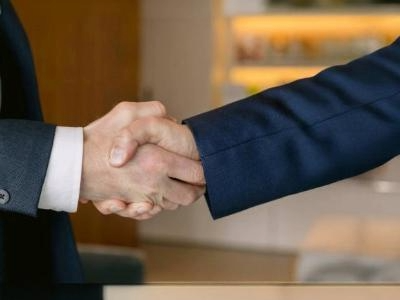 Top 10 reasons to acquire another business